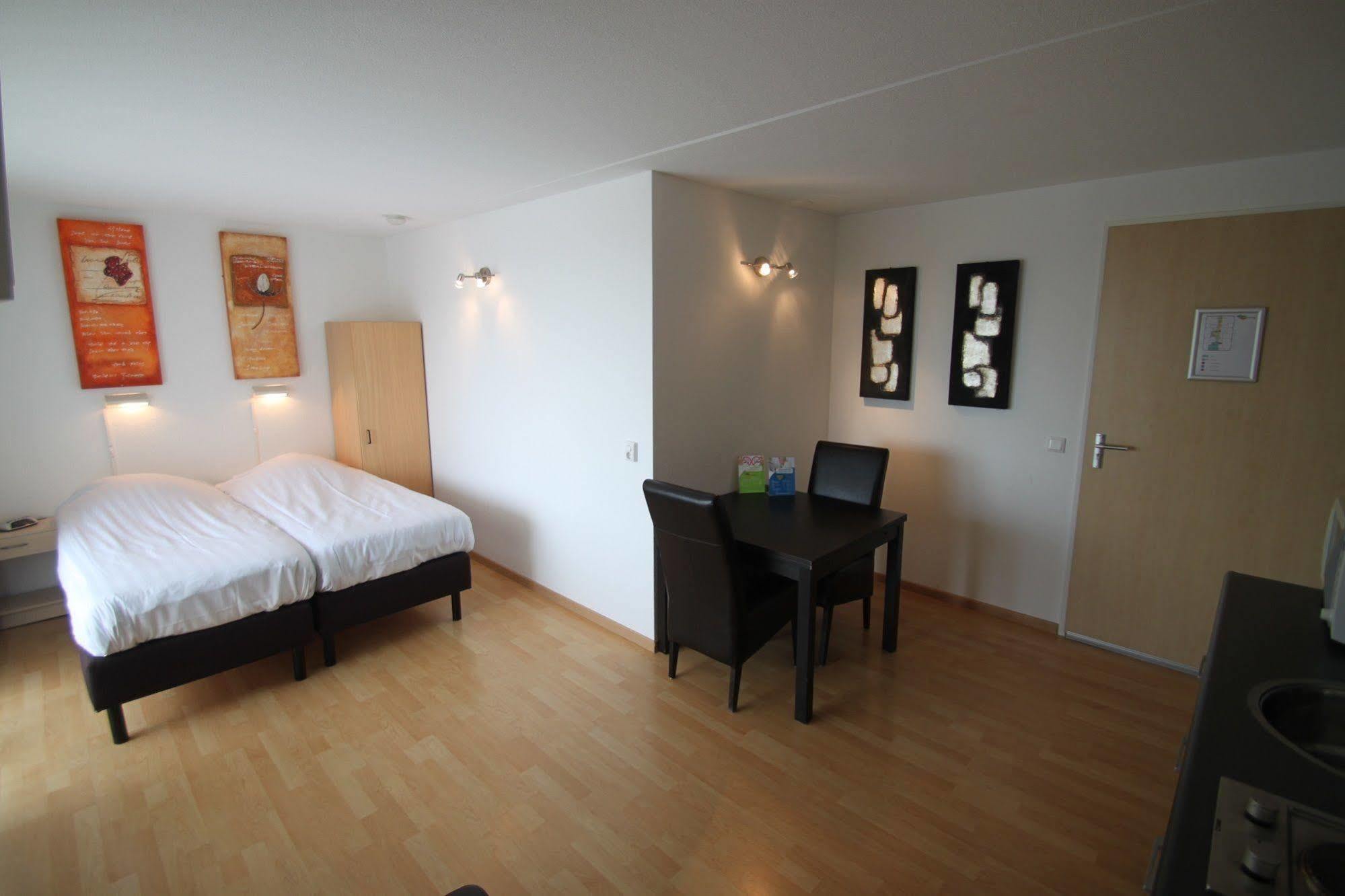 Hotel & Appartementen - De Zeven Heuvelen Groesbeek Ngoại thất bức ảnh
